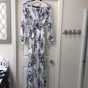 Vici floral dress long sleeve maxi